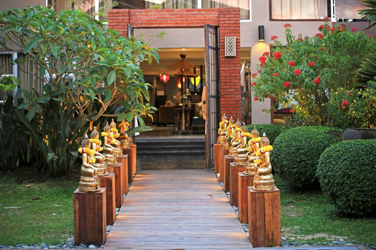 The Oriental Luxury Suites Alfonso Экстерьер фото